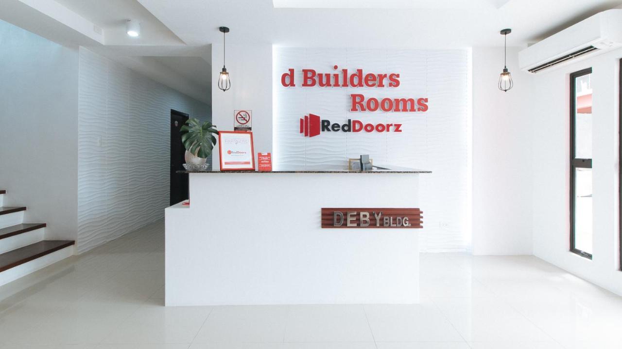 טאגיג Reddoorz Plus At Dbuilders Poblacion Bgc מראה חיצוני תמונה
